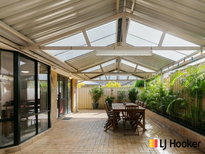 5 Ellesmere Circuit, Success WA 6164