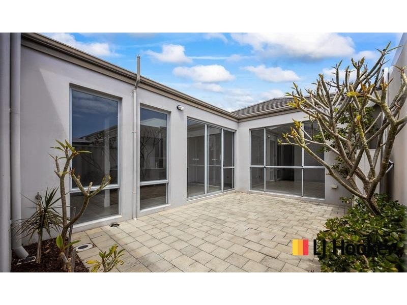 38 Blackrock Avenue, Butler WA 6036