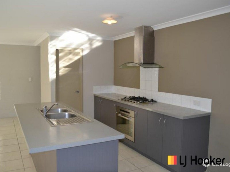 21 Bramley Drive, Canning Vale WA 6155