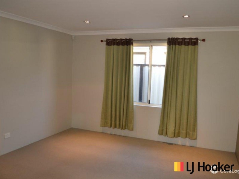 21 Bramley Drive, Canning Vale WA 6155