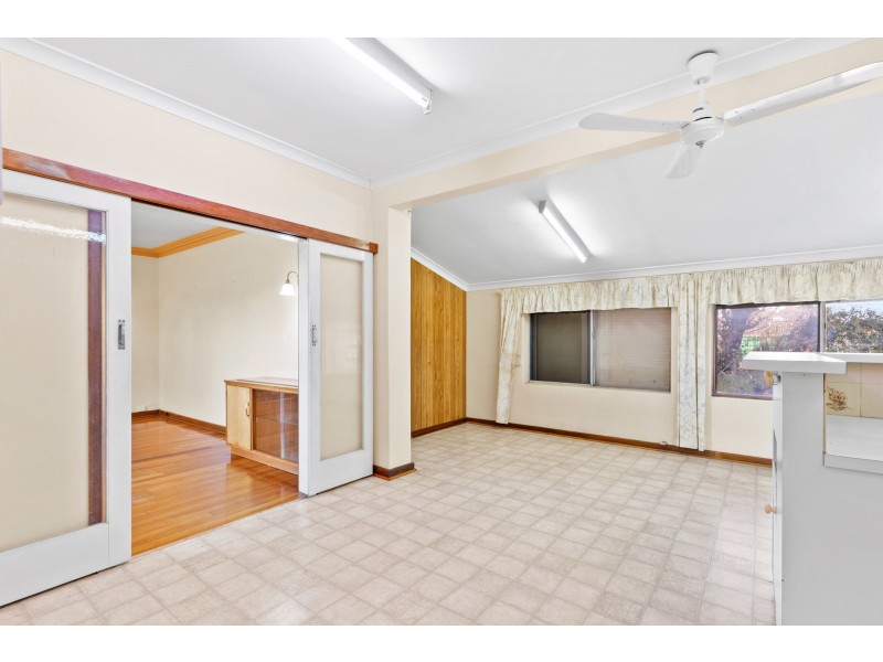 5 Westlake Street, Wilson WA 6107