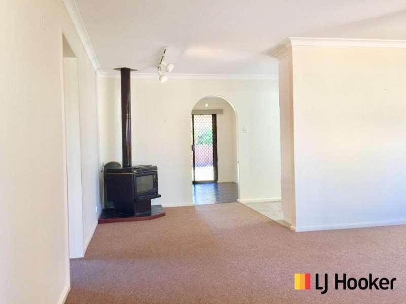 18 Kingfisher Loop, Willetton WA 6155