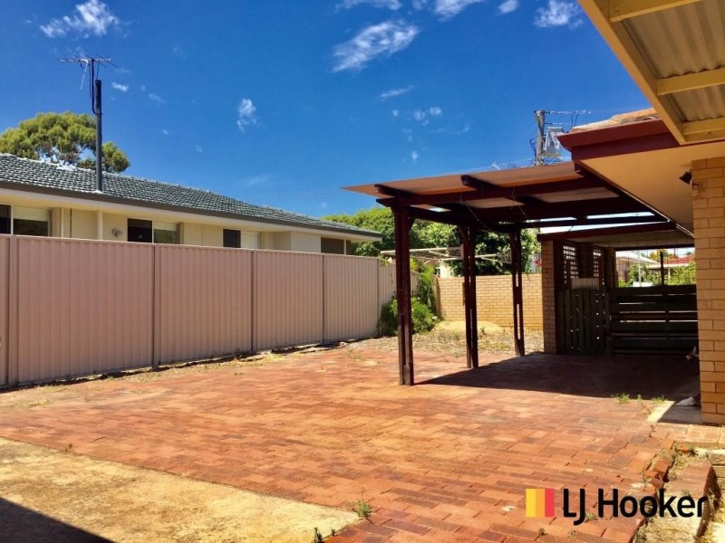 18 Kingfisher Loop, Willetton WA 6155