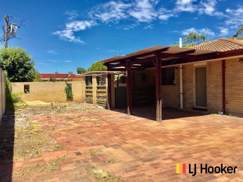 18 Kingfisher Loop, Willetton WA 6155