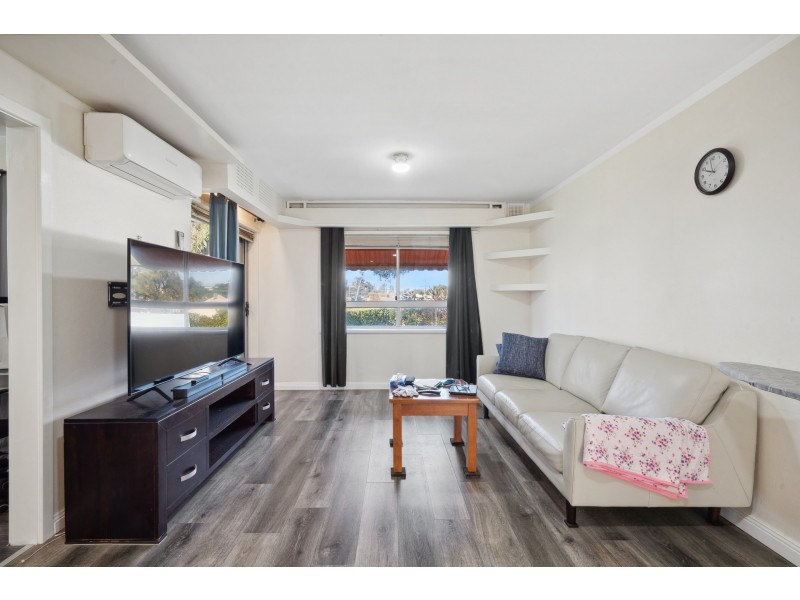 17/24 Morrit Way, Parmelia WA 6167