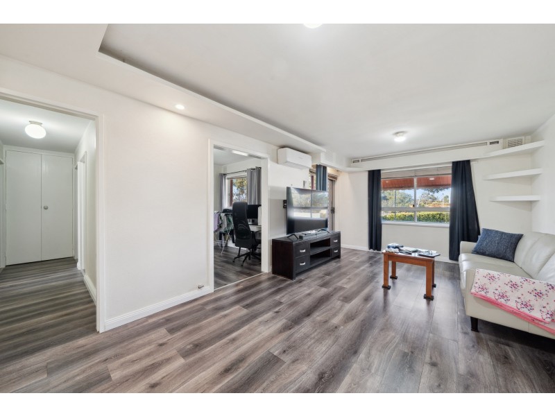 17/24 Morrit Way, Parmelia WA 6167