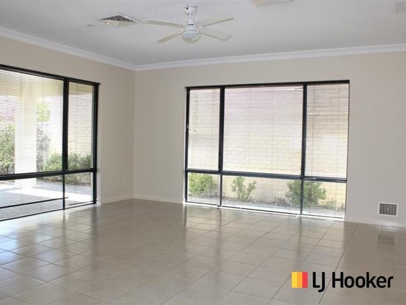 37 Modillion Avenue, Shelley WA 6148