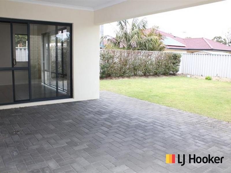 37 Modillion Avenue, Shelley WA 6148