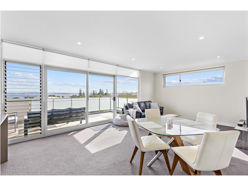 11/171 Labouchere Road, Como WA 6152