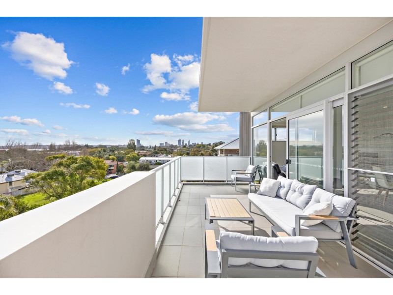 11/171 Labouchere Road, Como WA 6152