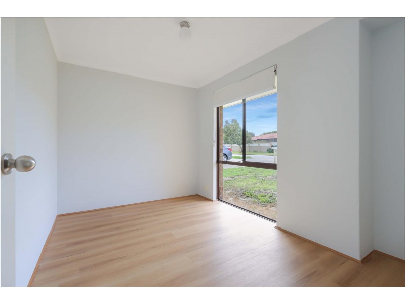 57 Fifth Avenue, Rossmoyne WA 6148