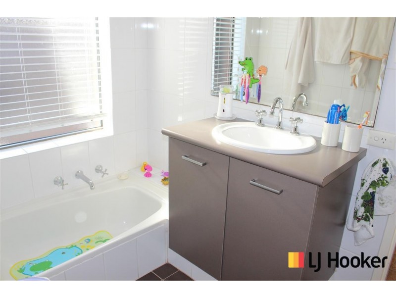 4 Rorie Place, Willetton WA 6155