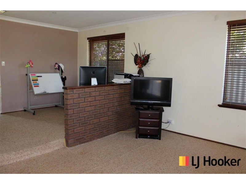 4 Rorie Place, Willetton WA 6155