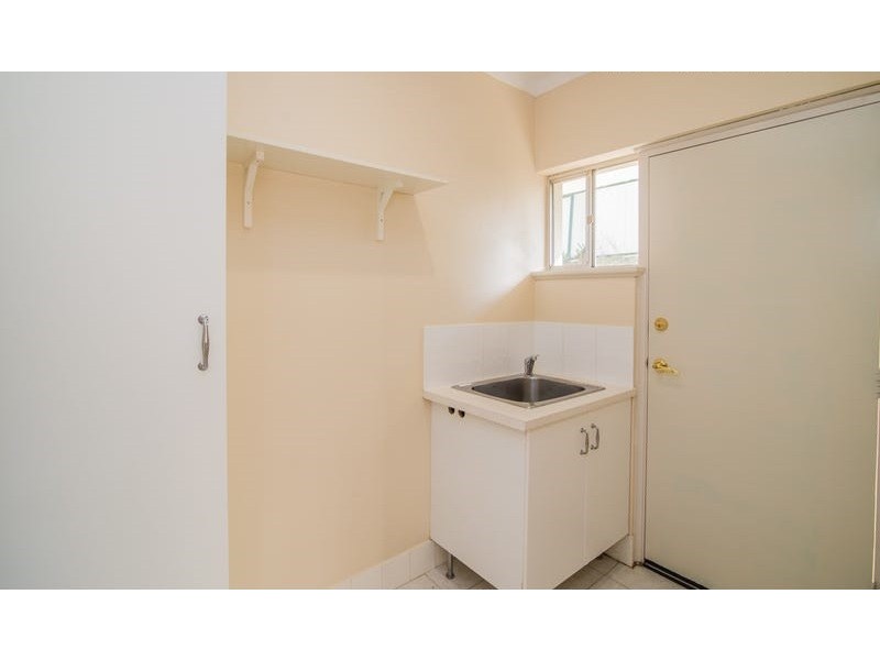 1 Carrigg Crescent, Mount Nasura WA 6112