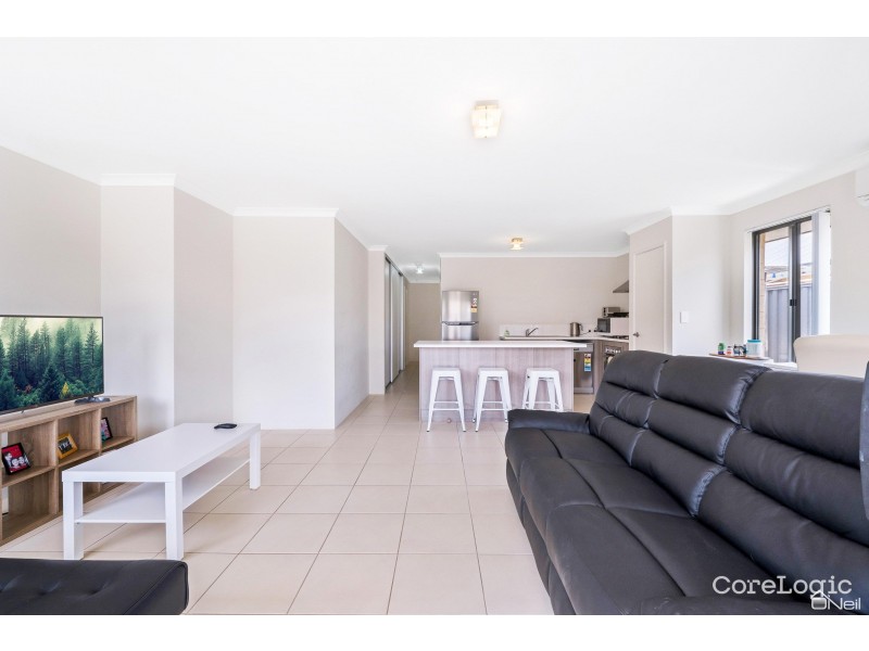 13A Lomond Way, Seville Grove WA 6112