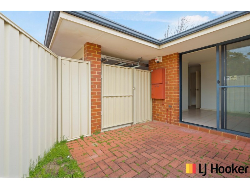 2/14 Alora Drive, Port Kennedy WA 6172
