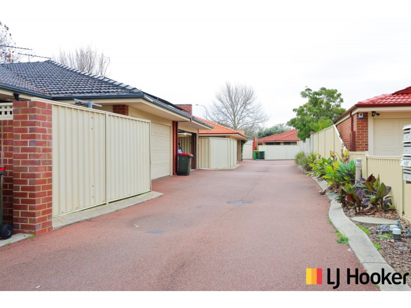 2/14 Alora Drive, Port Kennedy WA 6172