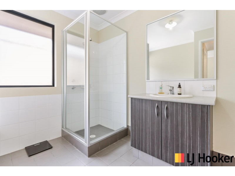 36 Billericay Circuit, Butler WA 6036