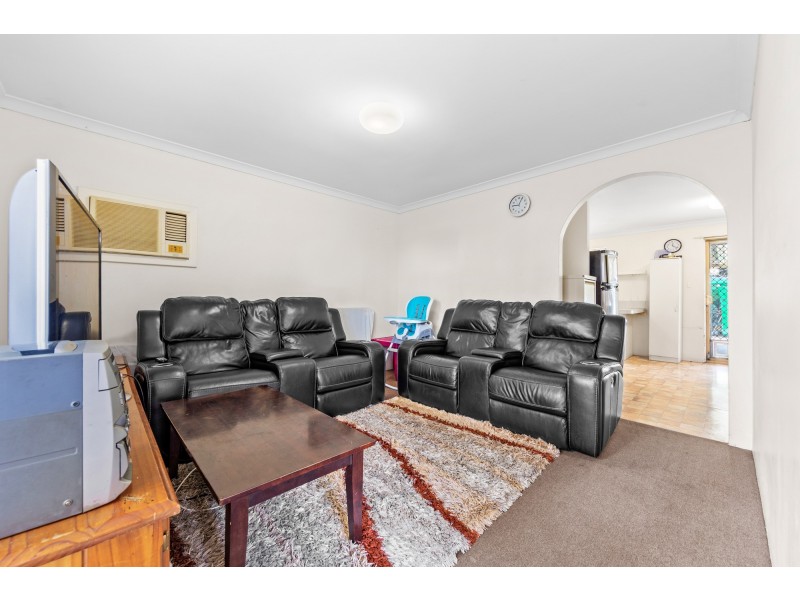 44E Seventh Road, Armadale WA 6112