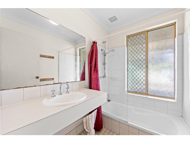 44E Seventh Road, Armadale WA 6112