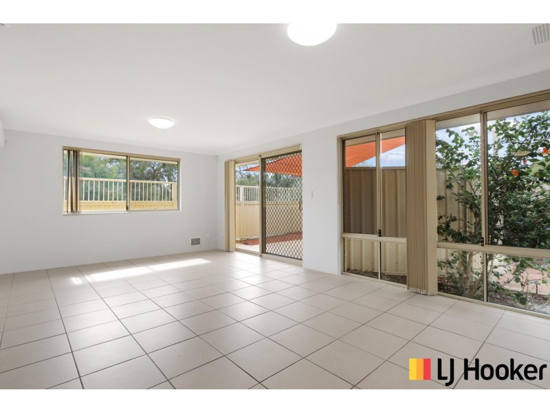 3/10 Delamere Way, Camillo WA 6111