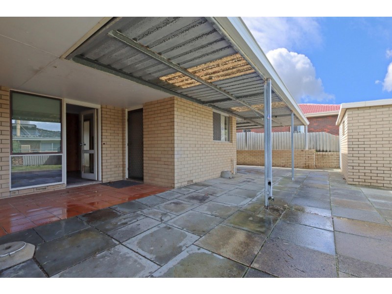 1 Gurney Road, Spearwood WA 6163