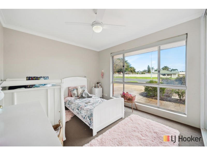 62 Willeri Drive, Parkwood WA 6147