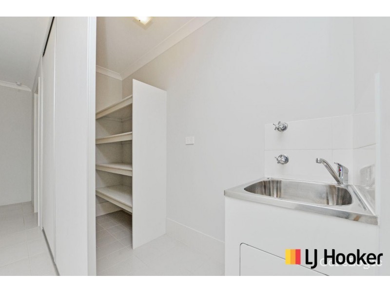 29b Balivanich Loop, Seville Grove WA 6112