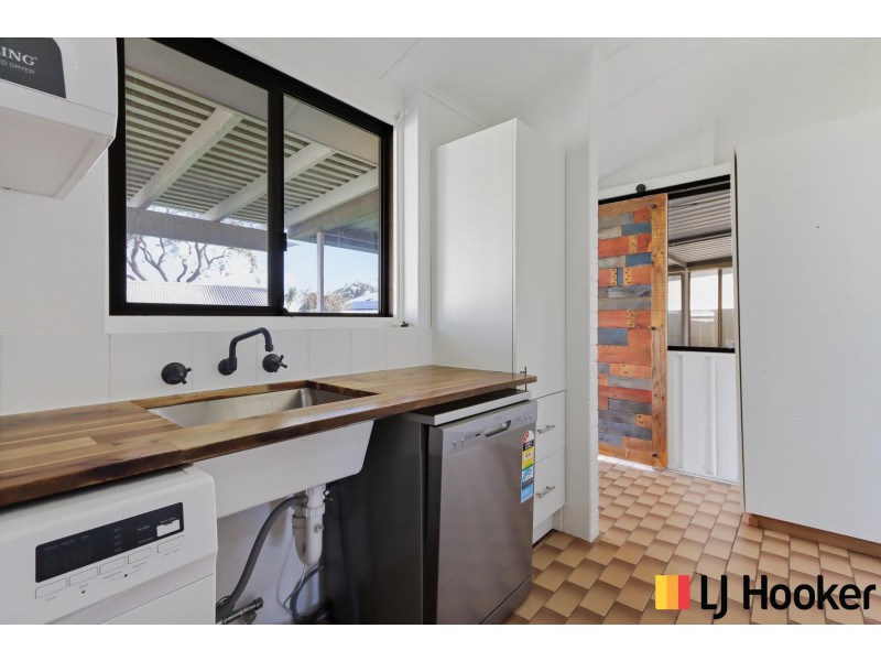 3 Schofield Street, Hamilton Hill WA 6163