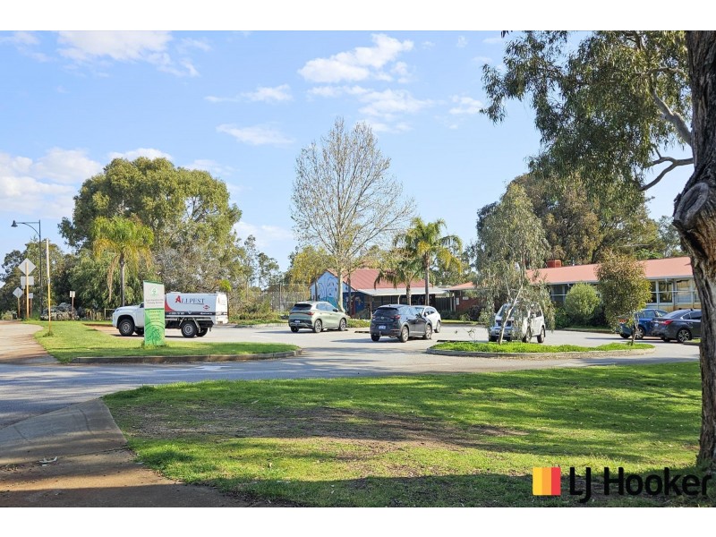 3 Schofield Street, Hamilton Hill WA 6163