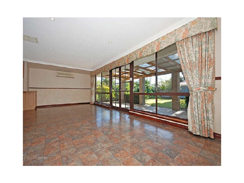 5 Torres Place, Willetton WA 6155