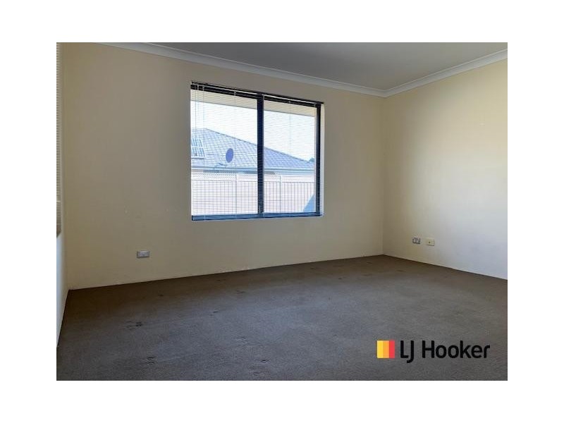 64 Beauchamp Loop, Wellard WA 6170