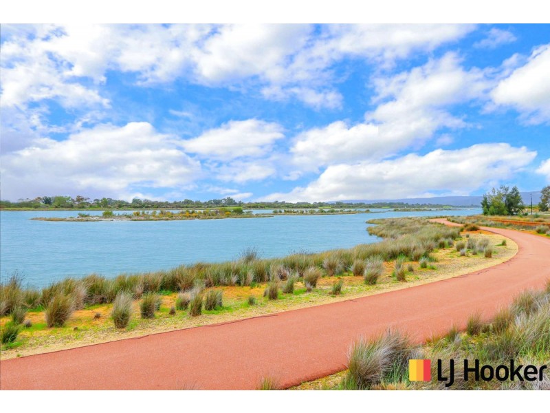 18 Cressida Way, Camillo WA 6111