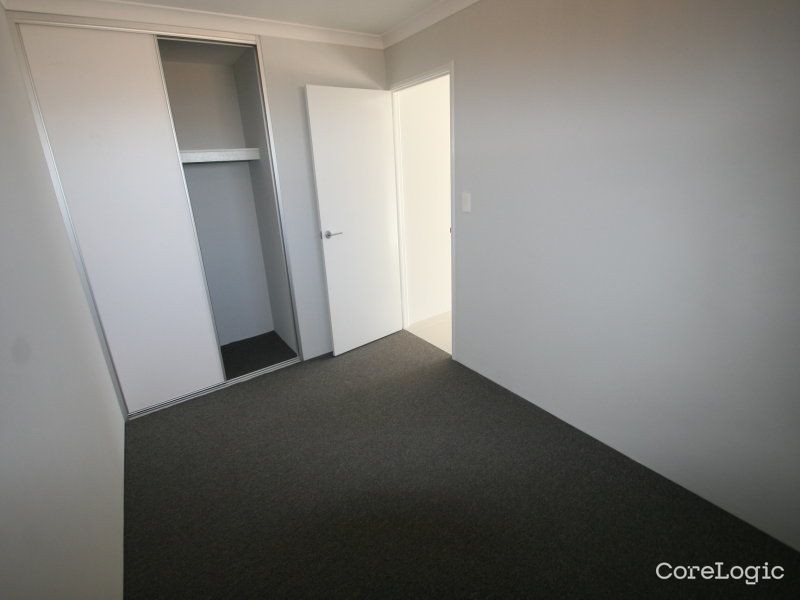 8 Eriksay Street, Seville Grove WA 6112