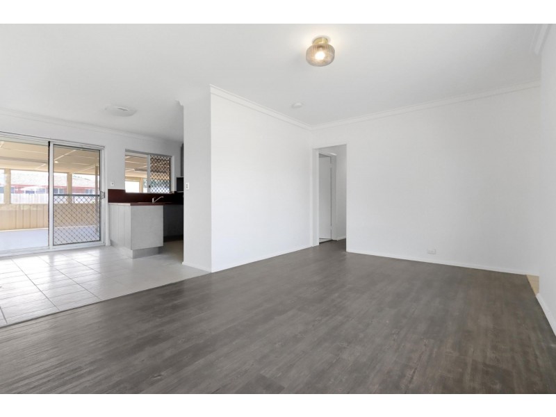 17 Leumeah Street, Armadale WA 6112