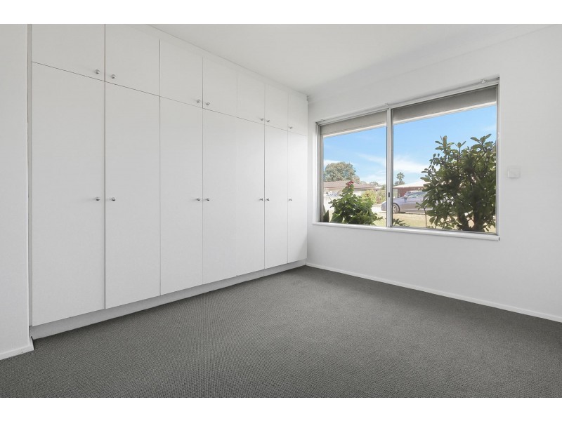 17 Leumeah Street, Armadale WA 6112