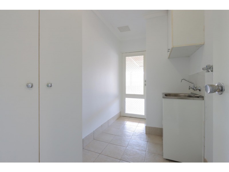 17 Leumeah Street, Armadale WA 6112