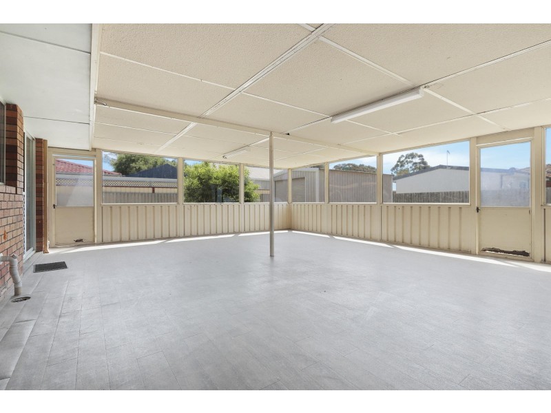 17 Leumeah Street, Armadale WA 6112