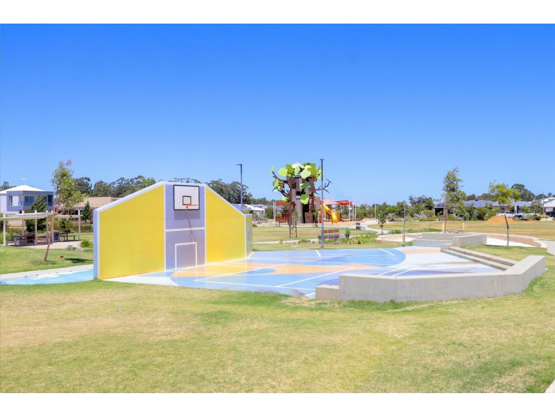 17 Leumeah Street, Armadale WA 6112