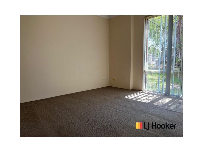 14 Catalpa Crescent, South Lake WA 6164