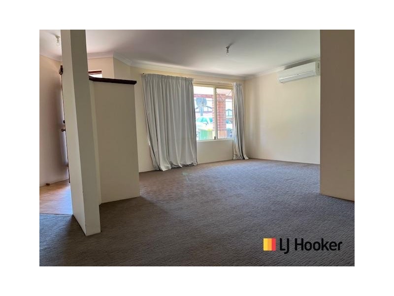 14 Catalpa Crescent, South Lake WA 6164