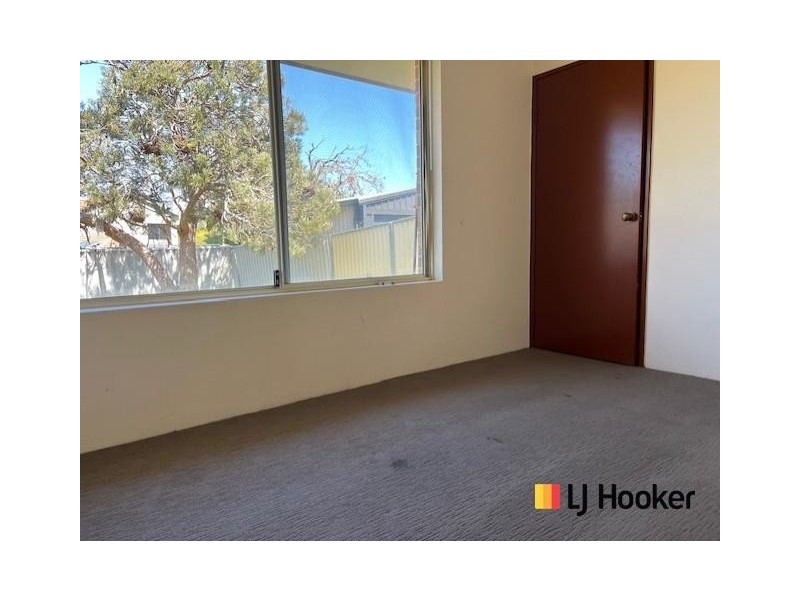 14 Catalpa Crescent, South Lake WA 6164