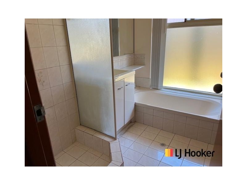 14 Catalpa Crescent, South Lake WA 6164