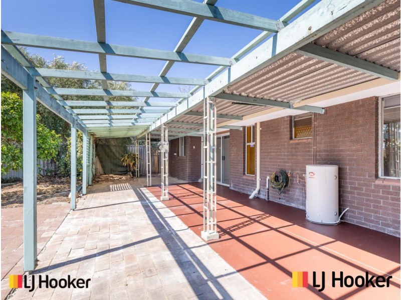 2 Burnham Way, Shelley WA 6148