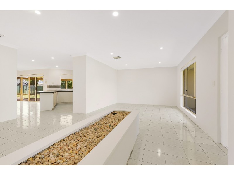 20 Keall Pass, Winthrop WA 6150