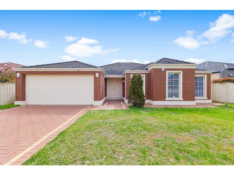 44 Peterborough Circle, North Lake WA 6163