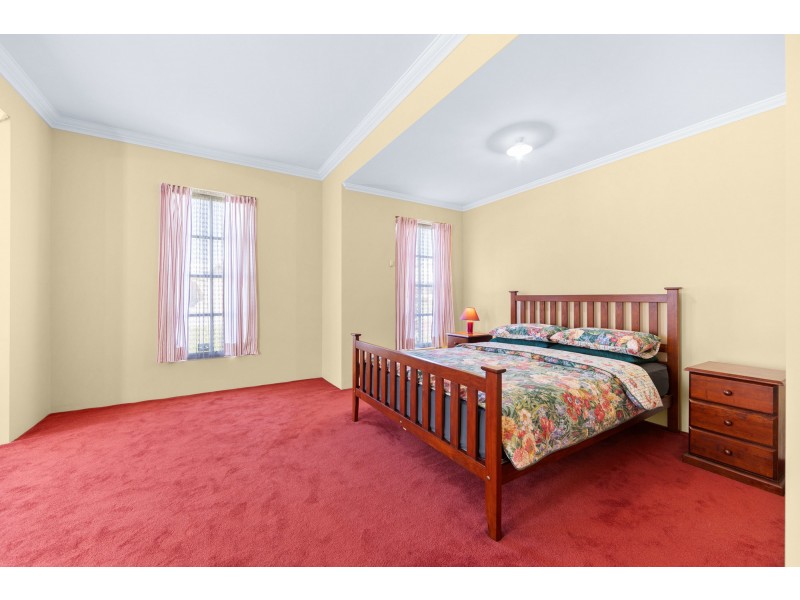 44 Peterborough Circle, North Lake WA 6163