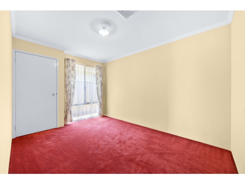 44 Peterborough Circle, North Lake WA 6163