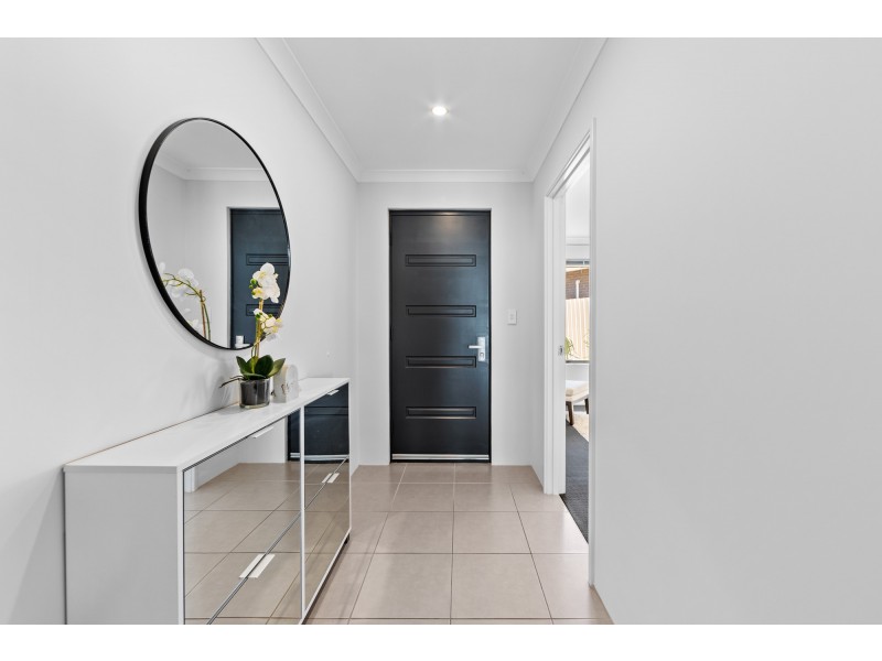 9 Exton Place, Spearwood WA 6163