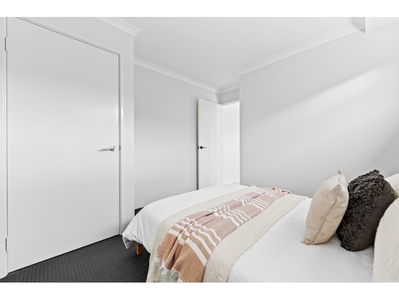 9 Exton Place, Spearwood WA 6163